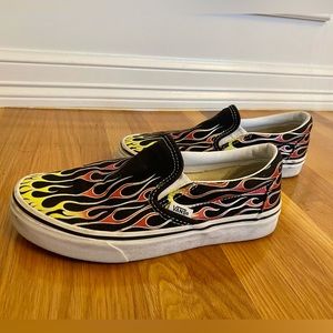 Vans slip on shoes Flames shoes, Black w/ 🔥, Size Women’s 7